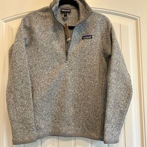 Patagonia Women's 1/4 Zip Sweater with fleece lining in Heather Gray